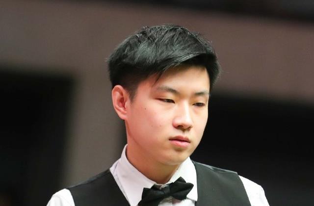 队走出低谷 队走出低谷