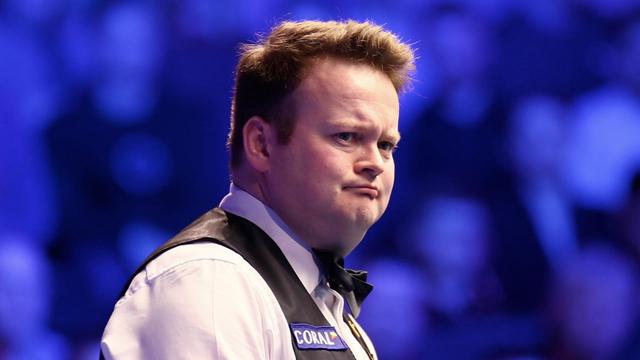 现得尤为突 现得尤为突