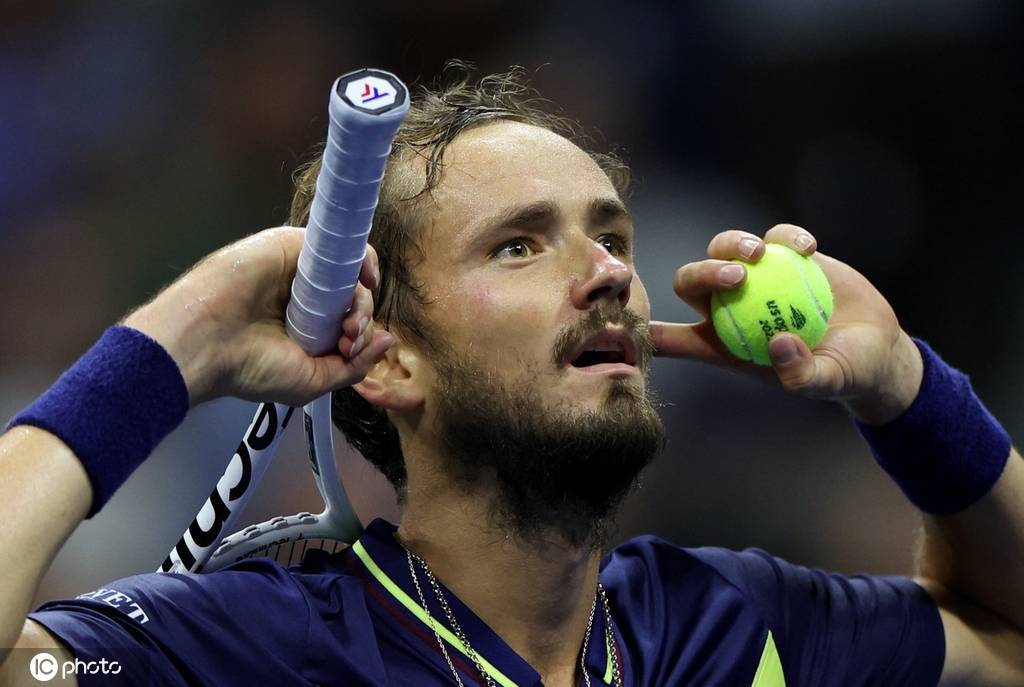 为一支后起 为一支后起