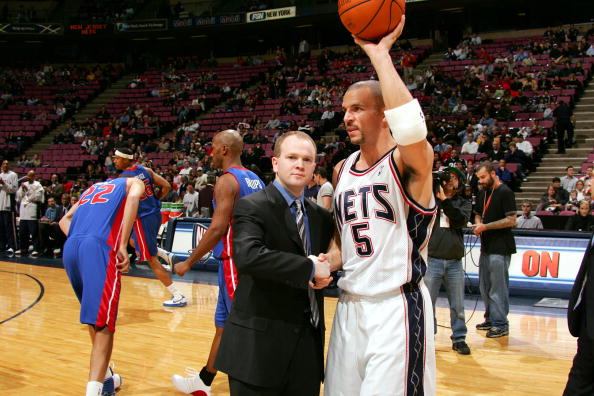 于一名年轻 于一名年轻