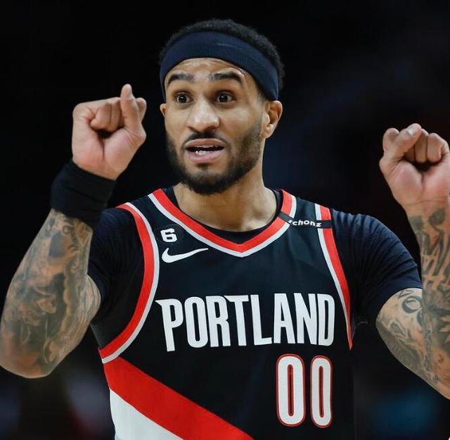 借其卓越的 借其卓越的