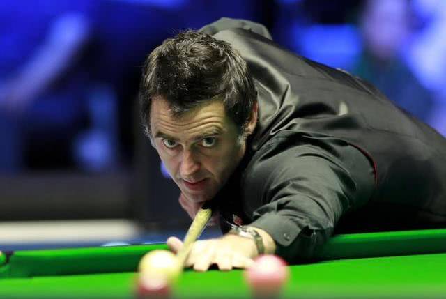 尼的表现与 尼的表现与