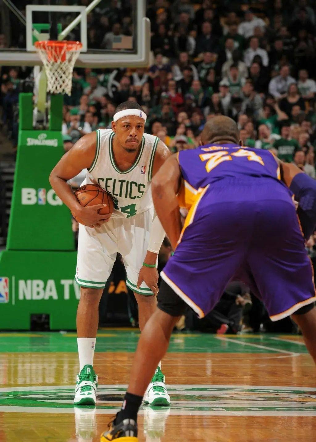 许多球迷注 许多球迷注