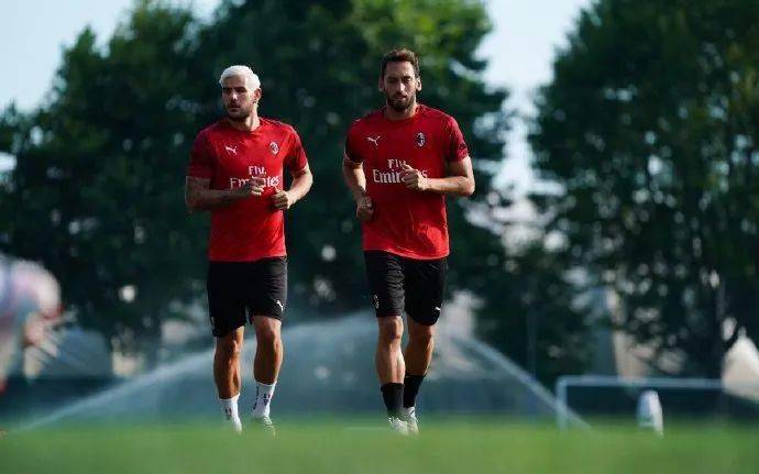 队庆祝了一 队庆祝了一