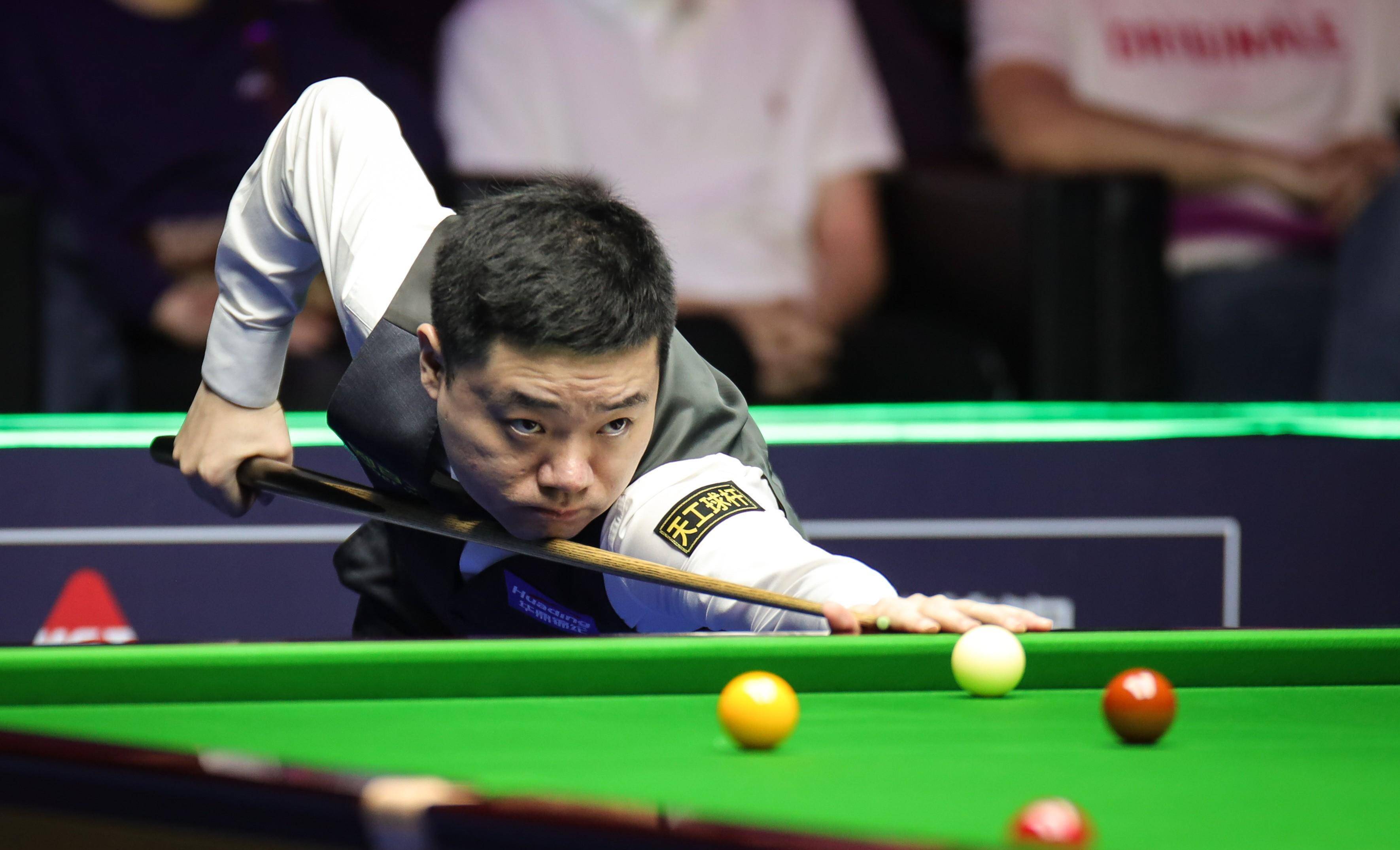 赛起初依然 赛起初依然