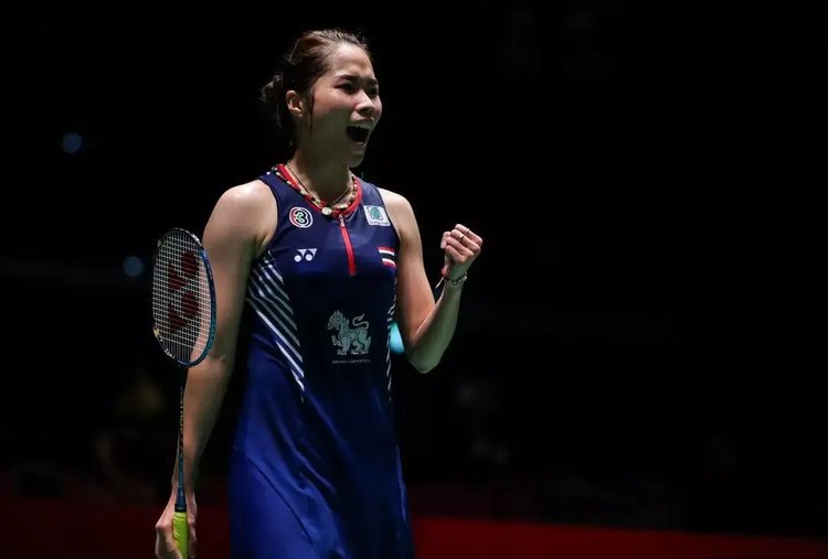 榄球运动的 榄球运动的