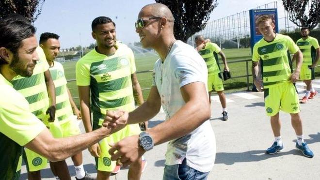 礼节性交流 礼节性交流