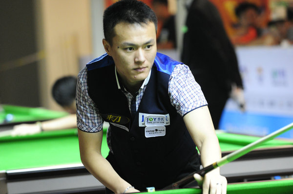 的表现充满 的表现充满