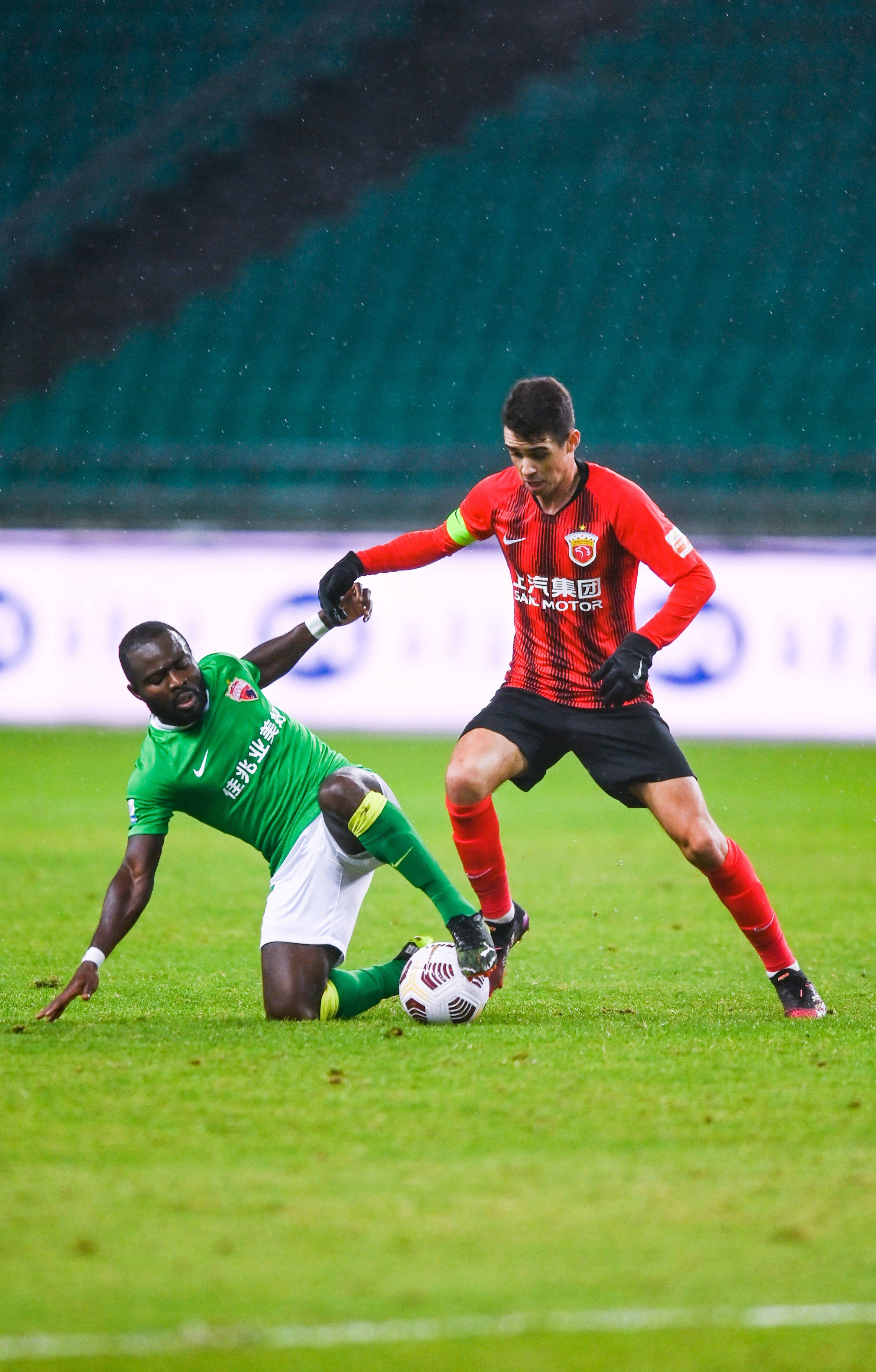 阵地内打出 阵地内打出