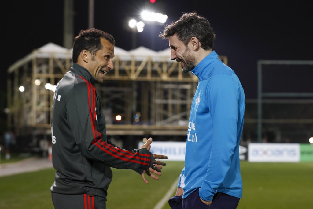 城的全队训 城的全队训