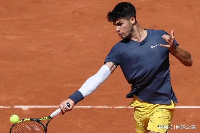 竞技场上 竞技场上