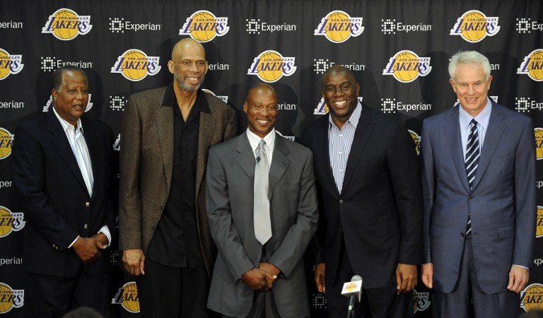 何冠军热门 何冠军热门